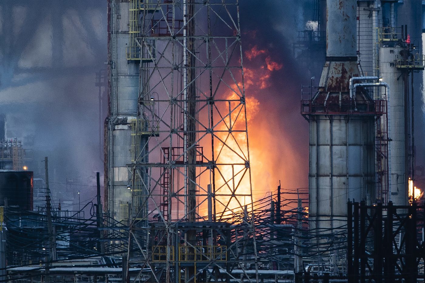 Bankrupt Philly refinery seeks millions more for executive bonuses ahead of potential sale