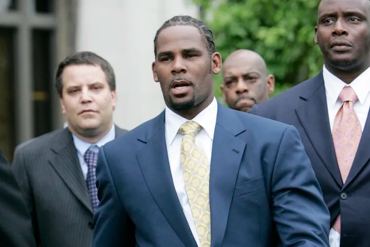 R. Kelly leaves the Cook County Criminal Court Building in Chicago in 2008.