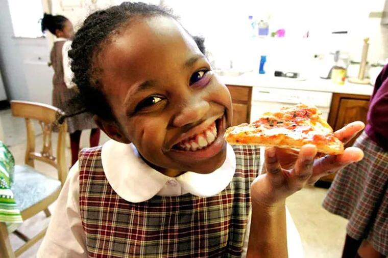 Mariah Bey's assessment: "Mmmmm. That is so good. This is the best pizza I ever had in my life!" It was the girls' fourth cooking lesson.