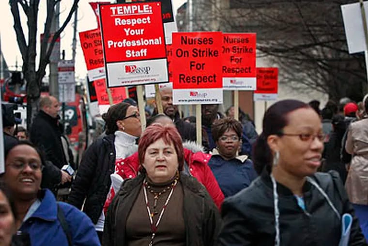 Temple University Hospital nurses launched a strike this morning in Philadelphia. (Alejandro A. Alvarez / Staff Photographer)