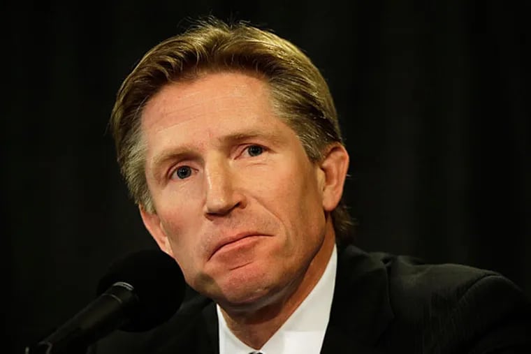 Philadelphia Flyers newly-hired head coach Dave Hakstol smiles as he
speaks at a news conference, Monday, May 18, 2015, in Philadelphia.