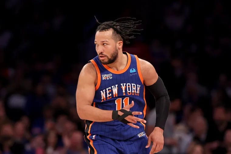 Jalen Brunson might be the best player taking the court Saturday and will lead the Knicks into battle against a less than 100 percent Joel Embiid and his 76ers. (Photo by Elsa/Getty Images)