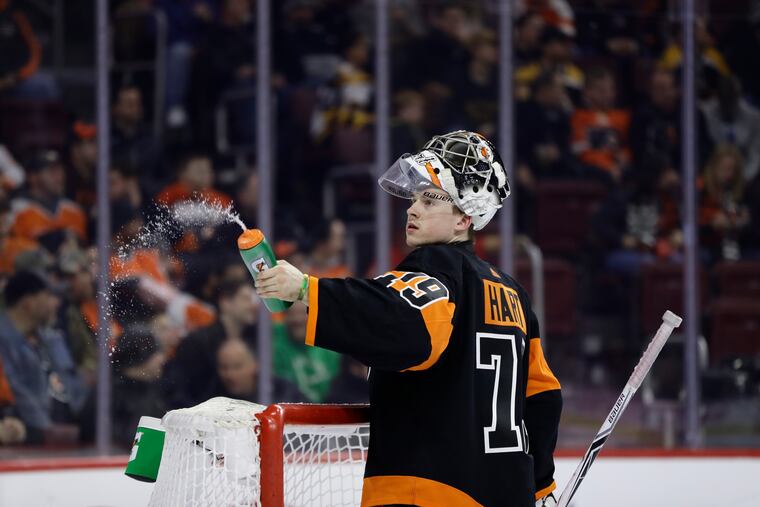 Philadelphia Flyers' Carter Hart in action during an NHL hockey game against the Boston Bruins, Wednesday, Jan. 16, 2019, in Philadelphia. (AP Photo/Matt Slocum)