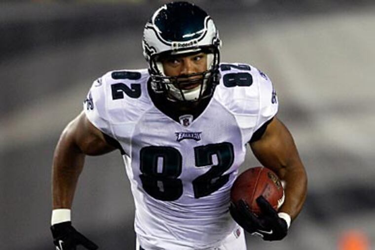 "It keeps defenses guessing when you've got two tight ends in the game," Clay Harbor said. (AP file photo)