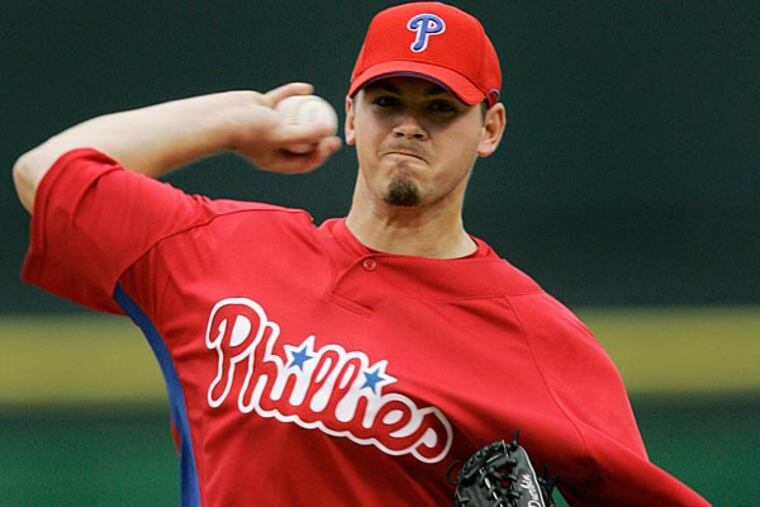 The Phillies have re-signed relief pitcher Chad Durbin. (Paul Sancya/AP file photo)