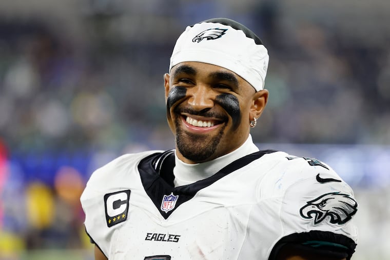 Eagles quarterback Jalen Hurts is good to go for Sunday's game against the Packers.