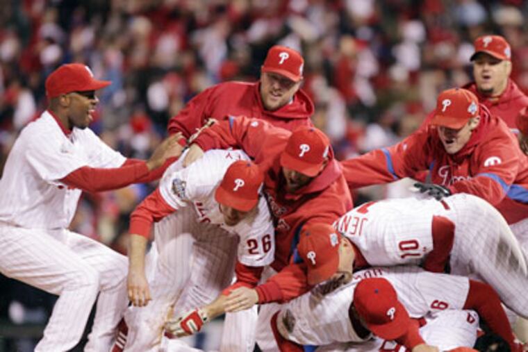 Fans picked the Phillies' 2008 World Series as their top sports moment. (Yong Kim / Staff file photo)