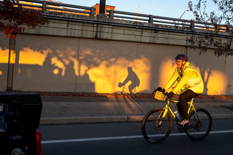 Shadows along the I-95 wall on Columbus Boulevard.