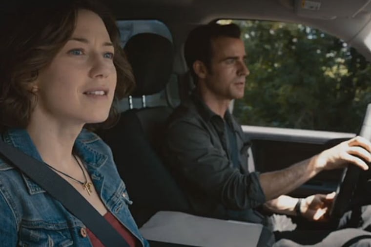 Carrie Coon as Nora Durst and Justin Theroux as Kevin Garvey in season 2 of "The Leftovers."