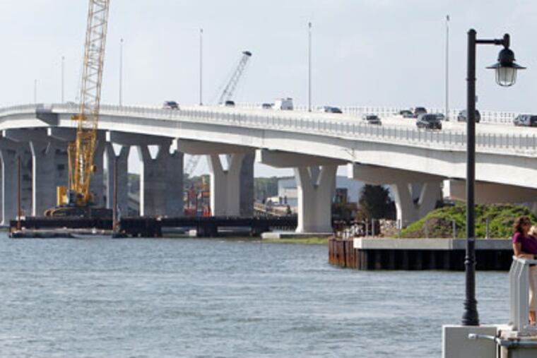 The new Ocean City bridge stretches more than two miles from Somers Point on the mainland to the barrier island of Ocean City and is able to accommodate 40,000 cars a day.
(CHERYL SHUGARS/Staff Photographer)
