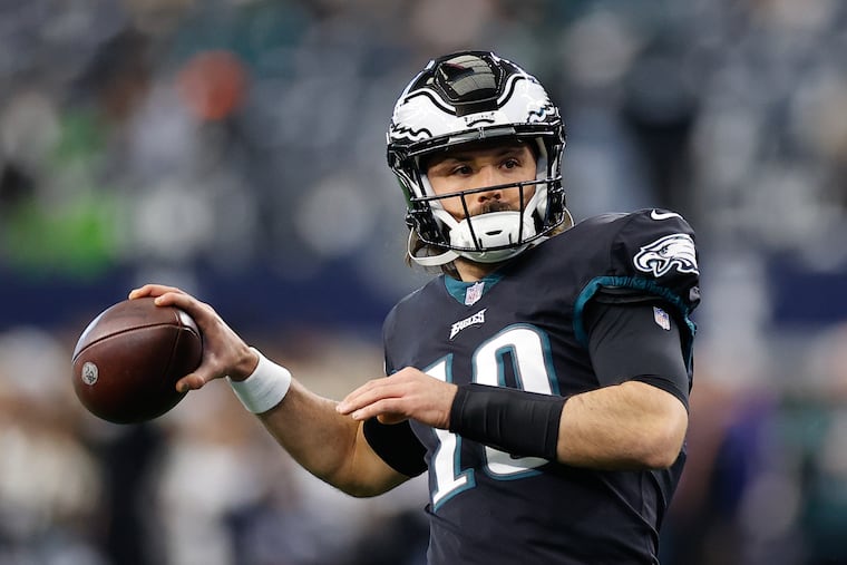 Eagles quarterback Gardner Minshew throws the football while warming-up before the Eagles play the Dallas Cowboys on Saturday, December 24, 2022 at AT&T Stadium in Arlington, TX.