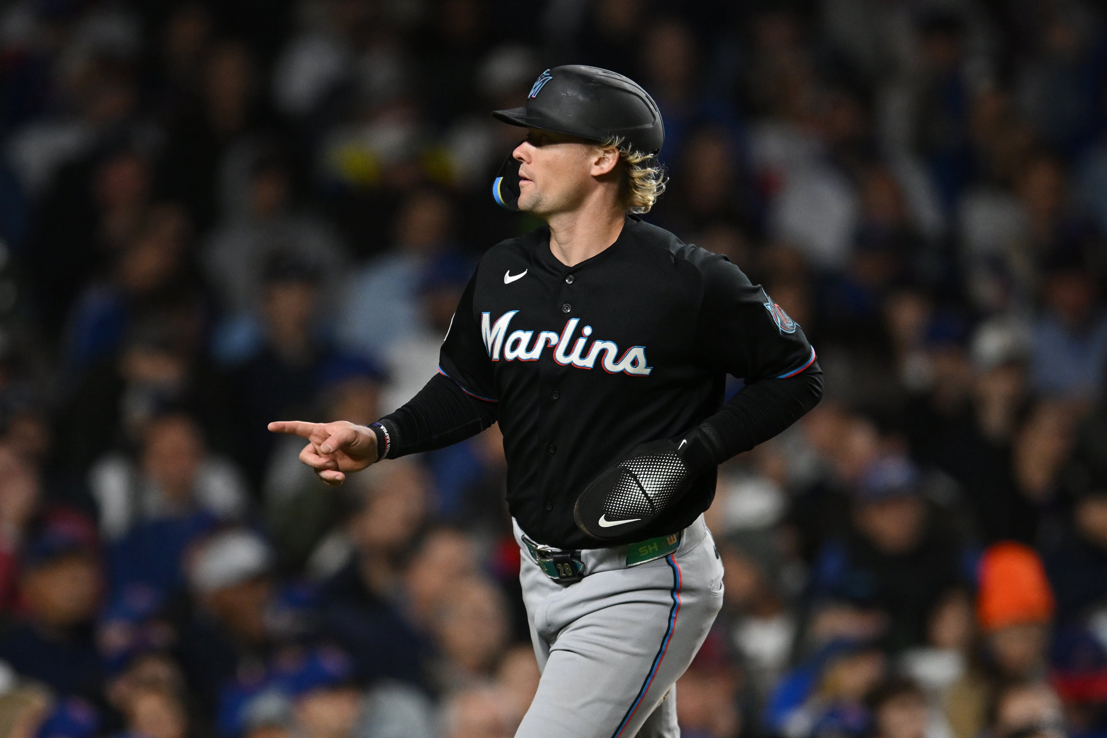 Miami Marlins stymie Chicago's push for NL wild card with 8-2 victory over the Cubs