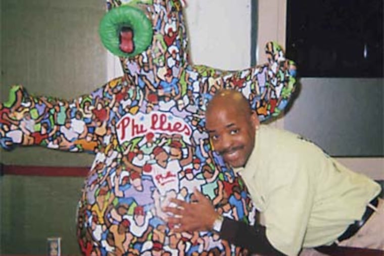 John Green, popular stadium photographer, got his job back after losing it for being an ex-con. He's one of two men whose fortunes have turned around after newspaper coverage.