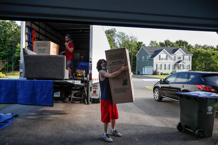 Know where you want large pieces of furniture and rugs placed before you begin unpacking. If you're totally new to the area and don't know anyone, you may not have anyone to ask for help once the movers leave.