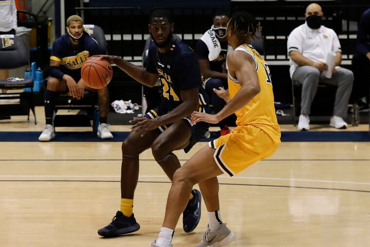 Jared Kimbrough had five of La Salle's 10 total offensive rebounds.