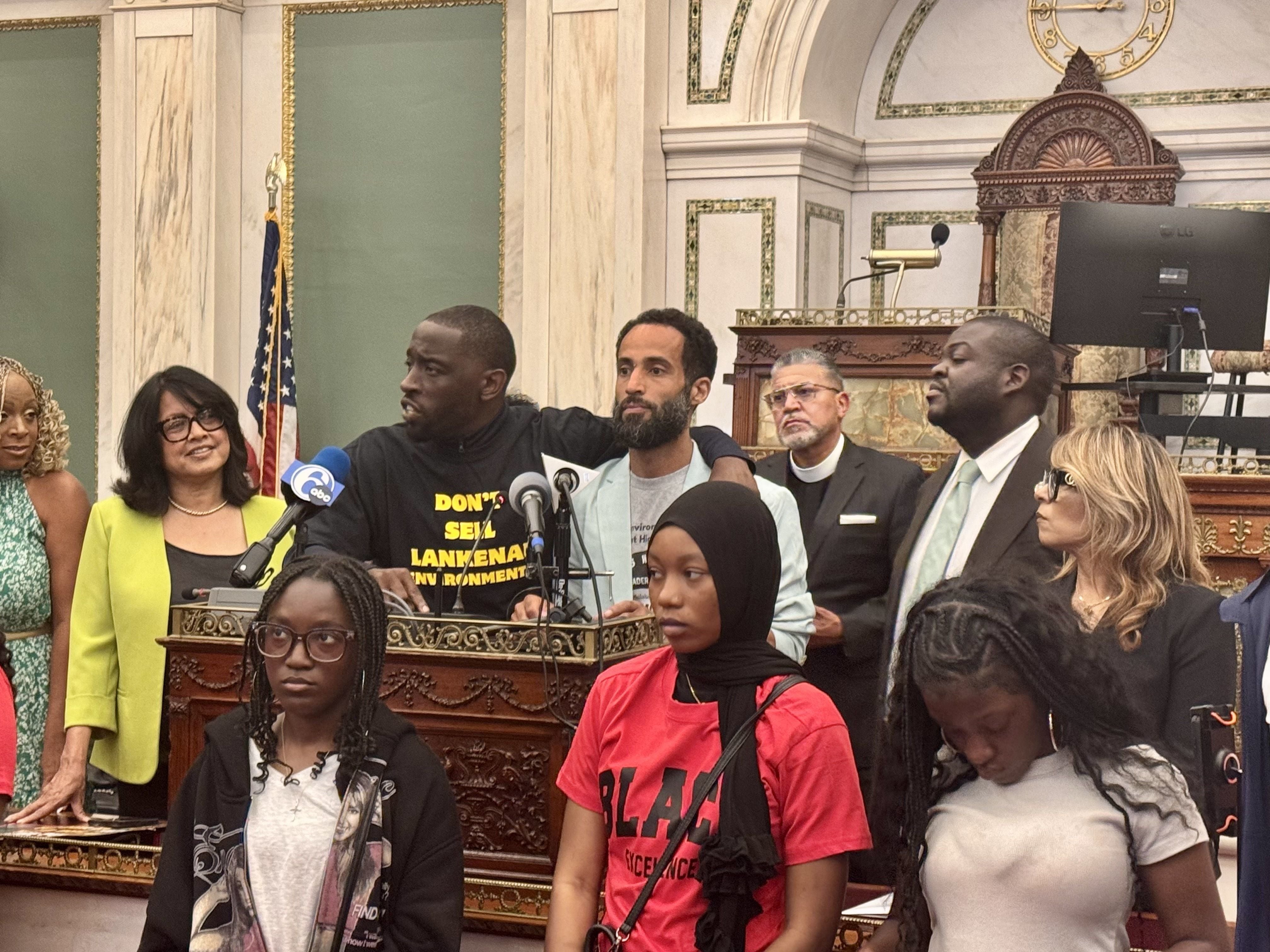City Council is pushing the Philly school board to come back to the negotiating table on school closings