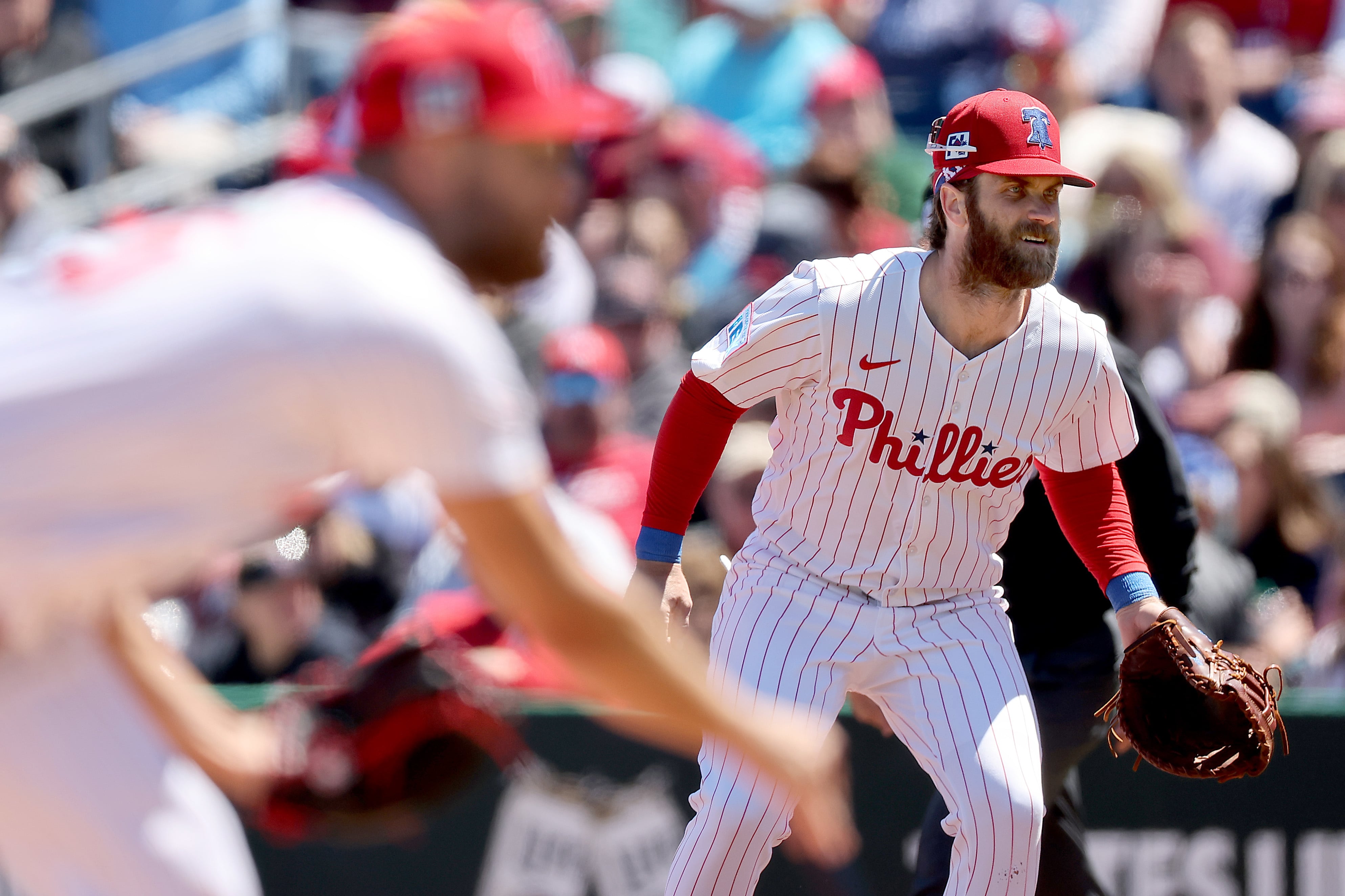 Zack Wheeler and Bryce Harper are acting weird. Is it the pressure for the Phillies to win, or is it just us?