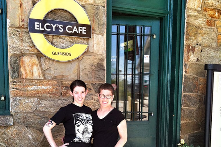 Bonnie Zuckerman, a barista, left, and Amy Quigley, manager, outside Elcy's Cafe in Glenside. (Dana DiFilippo / DAILY NEWS STAFF)