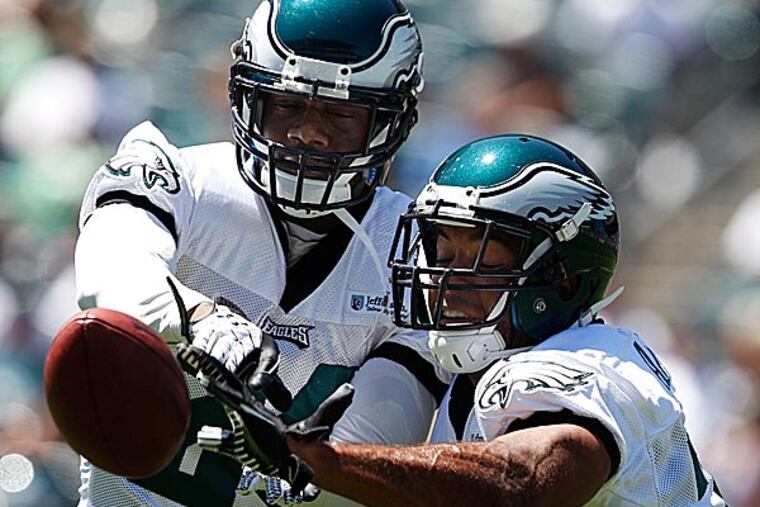 The Eagles' Bradley Fletcher and Nate Allen. (David Maialetti/Staff Photographer)