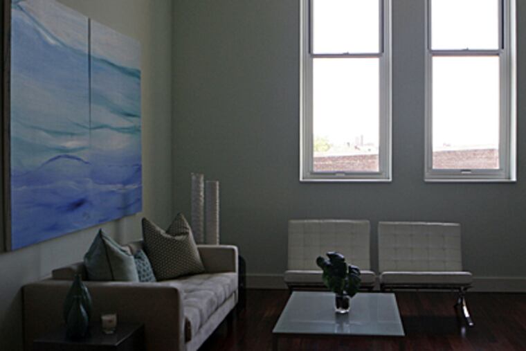 A model condo at the Western Union Building at 11th and Locusts Sts. in Phila. (Bonnie Weller/Inquirer)