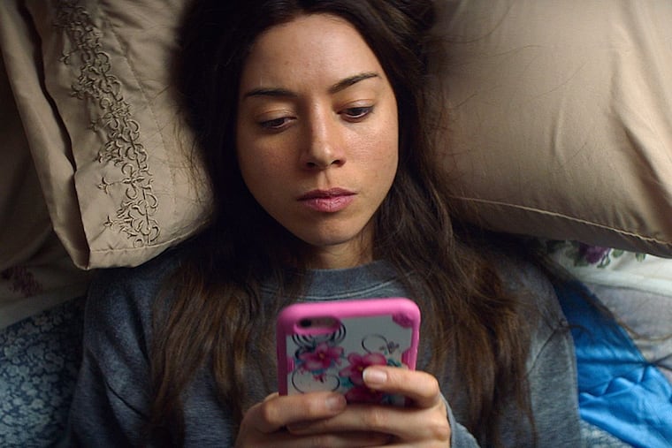 Aubrey Plaza plays a woman who becomes obsessed with a woman on Instagram. She starts dressing and acting like her and even befriends her social-media idol.