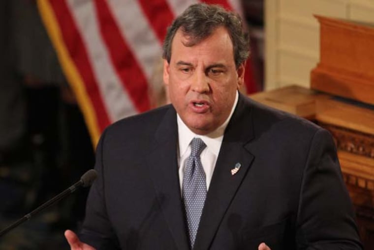 New jersey Govenor Chris Christie delivers his State of the State address beofre the New Jersey State Assembly on Tuesday January 14, 2013. 01/14/2014 ( MICHAEL BRYANT / Staff Photographer )