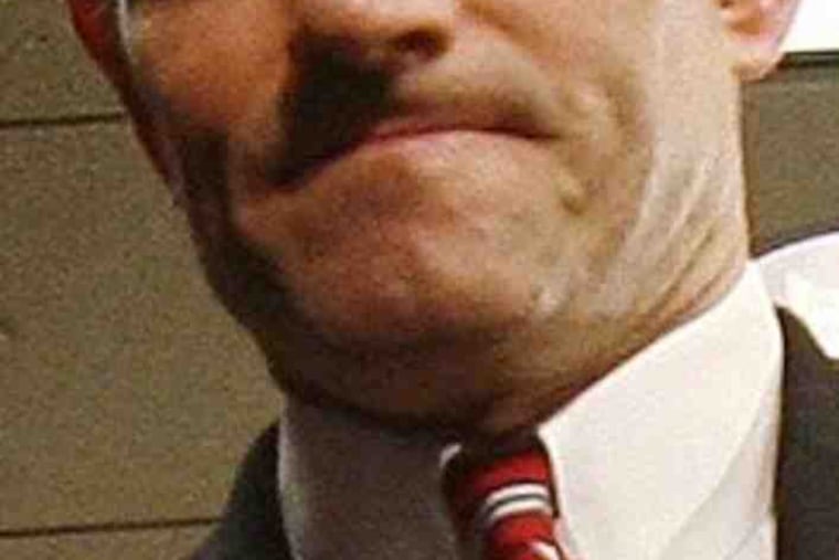 Eliot Spitzer, top,and General Motors, found there were second acts this year, while Florida Gov. Charlie Crist lost at the polls but was in a pardoning mood.