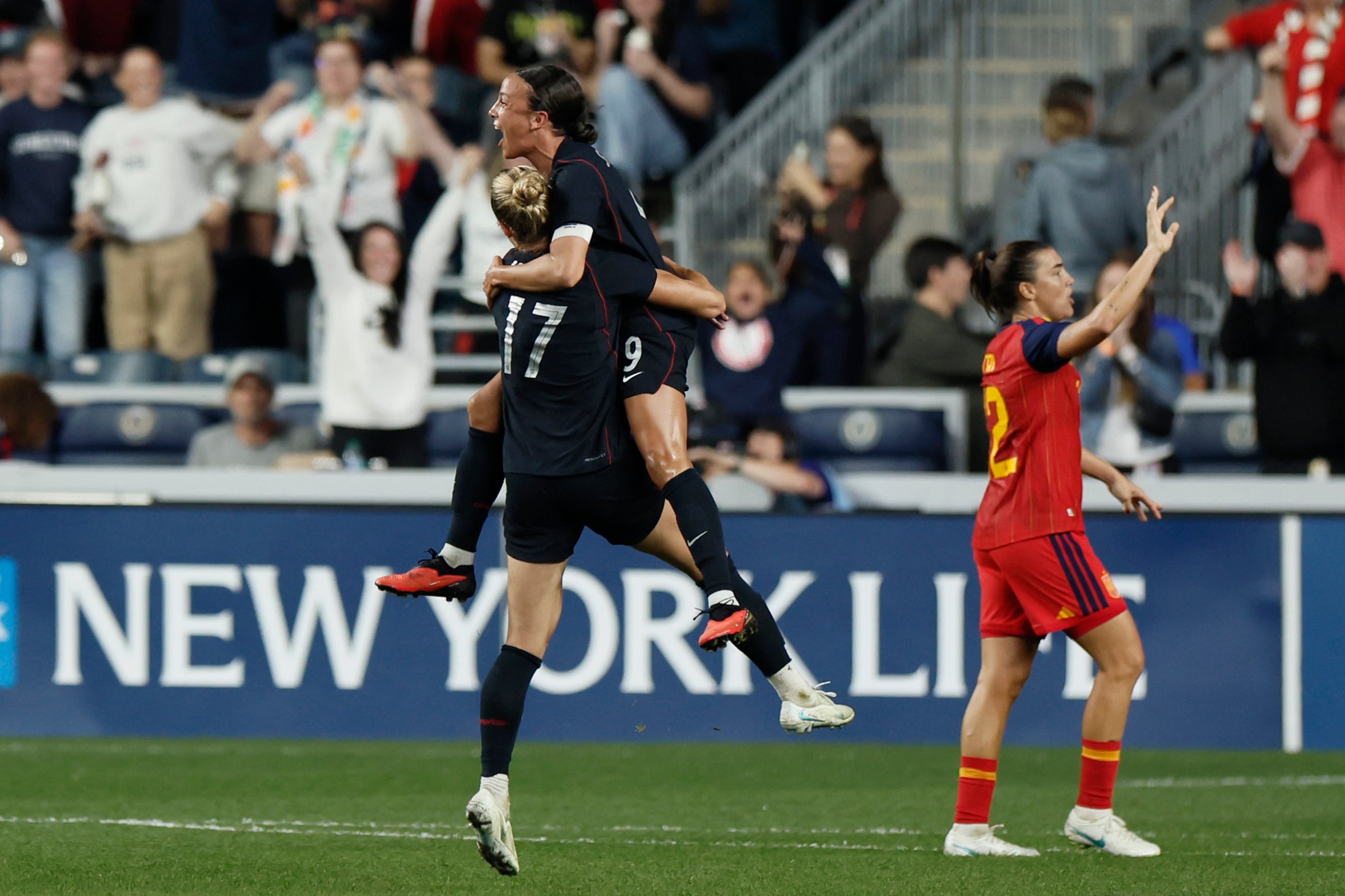 Ashley Sanchez and Mallory Swanson’s goals earn the USWNT a comeback draw against Spain