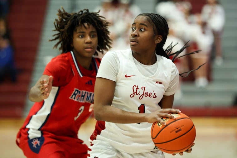 St. Joe's guard Rhian Stokes finished with a team-high 15 points on Saturday in a 72-61 loss to Richmond.