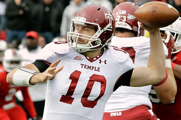 Chris Coyer lined up at tight end/H-back during Tuesday's spring practice. (Garry Jones/AP file photo)