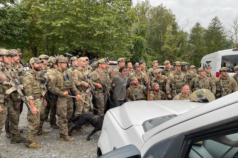 Danelo Cavalcante capture police group photo draws backlash