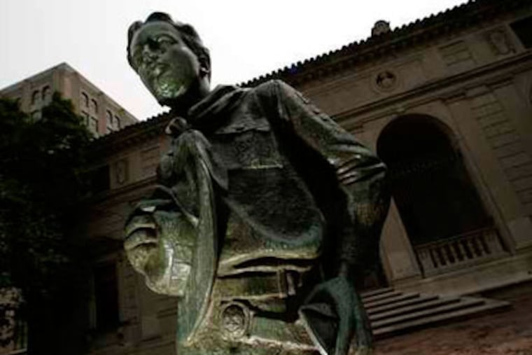 The Boy Scout statue in front of the Boy Scout Headquarter building at 22nd and Winter Street. The scouts want to purchase the building for $500,000, ending a longstanding saga. (Michael Perez / Staff Photographer)