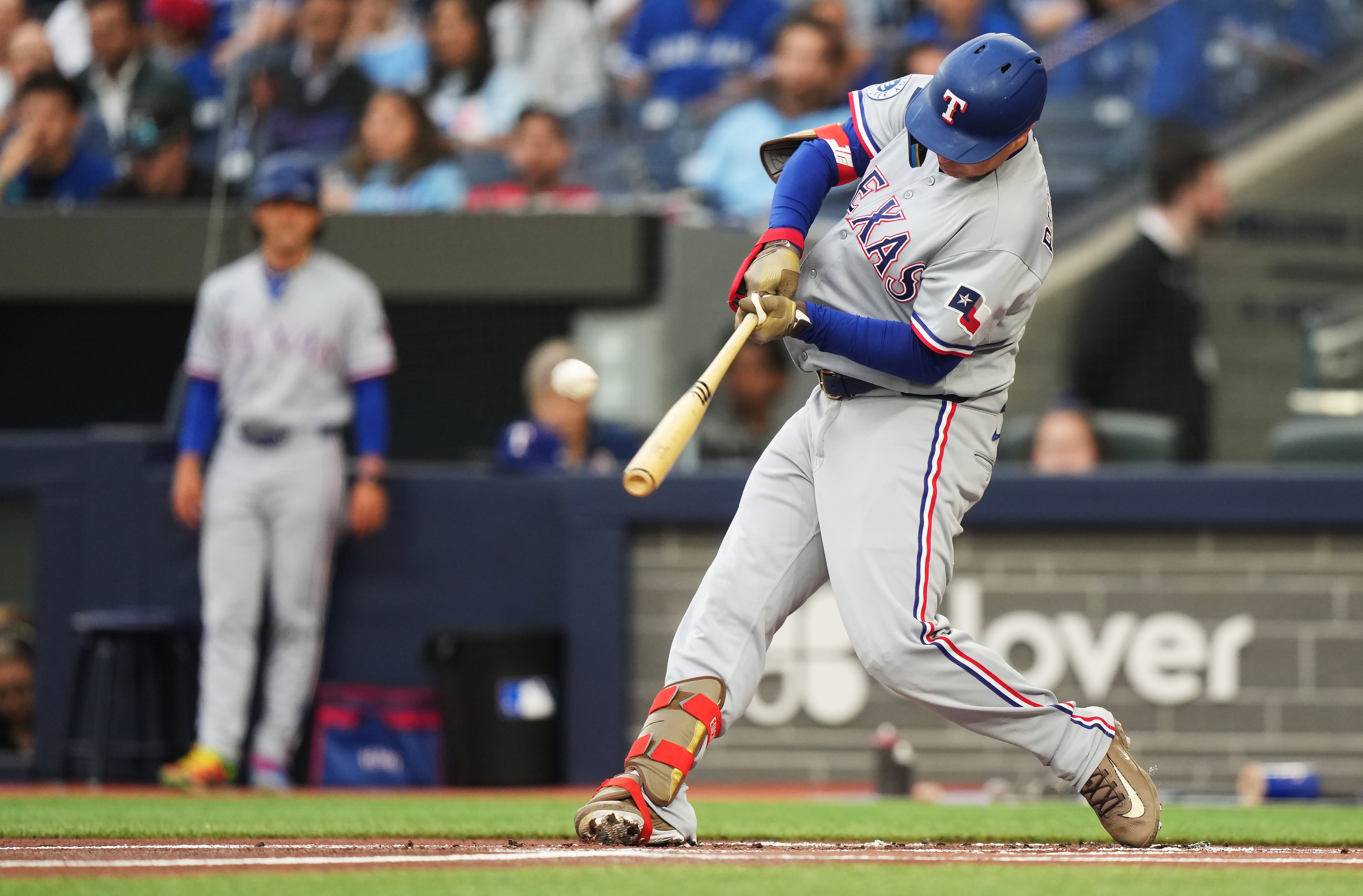 Langford hits 3-run homer, Burger and Pederson also connect as Rangers beat Blue Jays 6-5