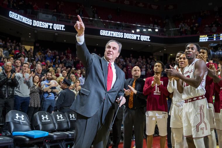 Fran Dunphy acknowledges a standing ovation before his final regular-season home game at Temple.