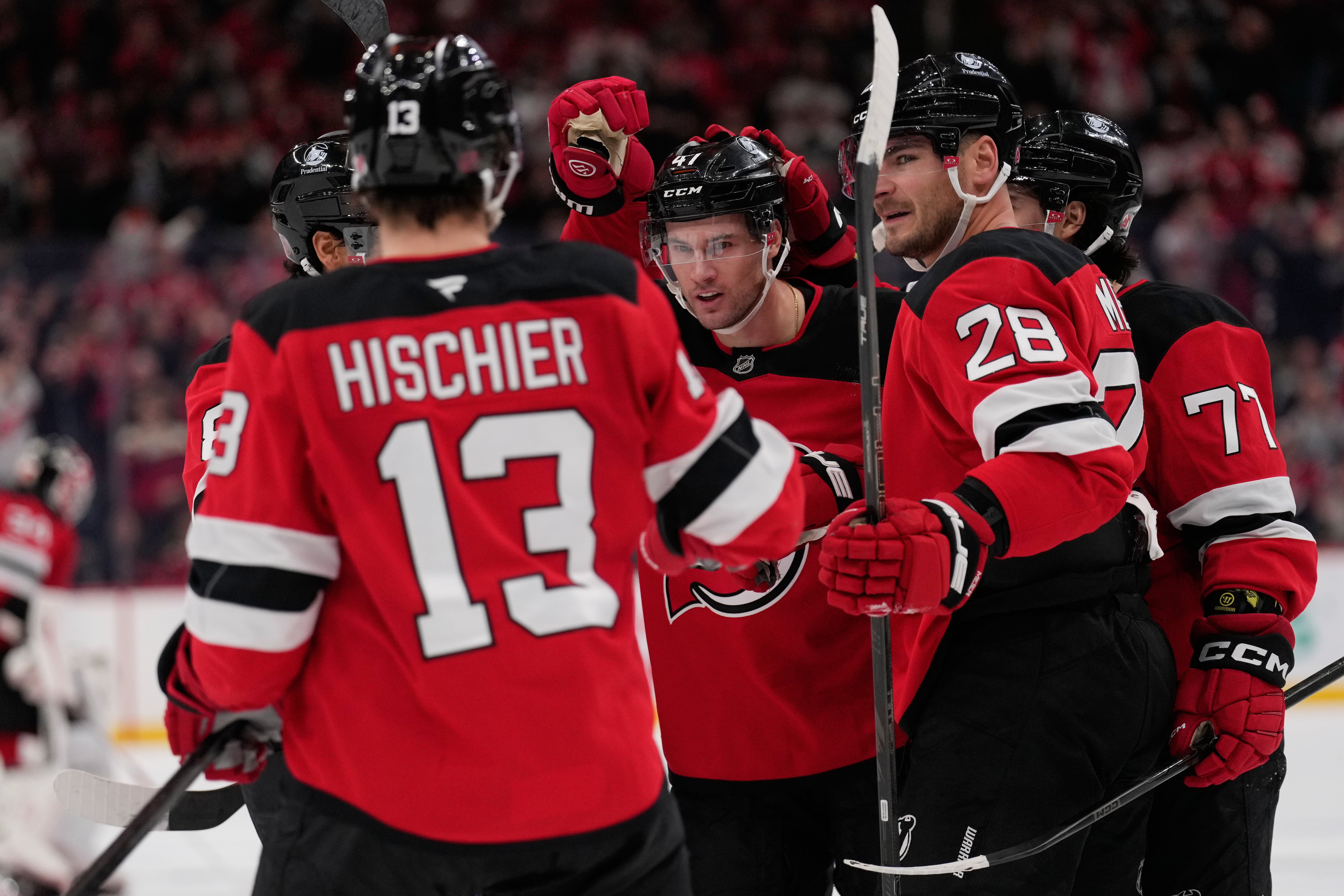 Jake Allen makes 31 saves as the Devils defeat the Avalanche 4-3