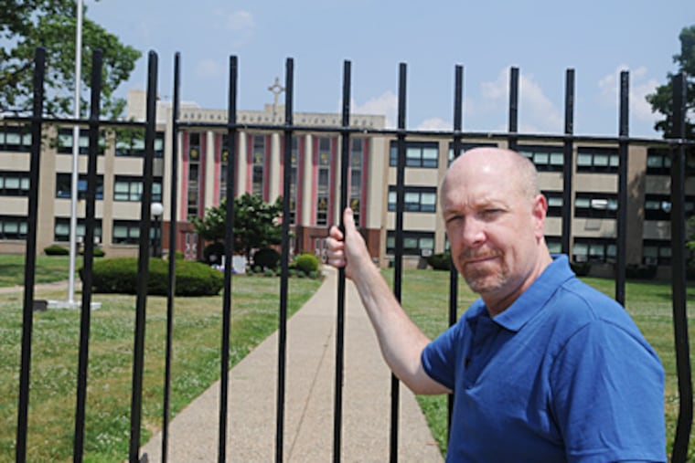 Comic Joe Conklin visits his old high school, Cardinal Dougherty. ( Sarah J. Glover / Staff Photographer )