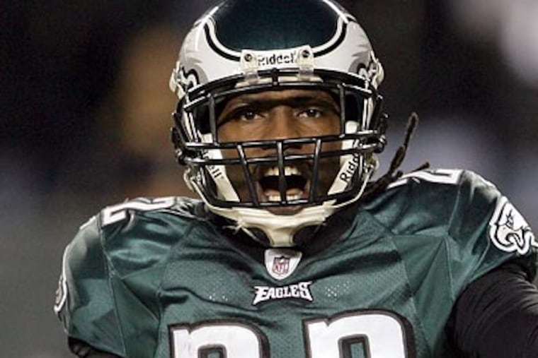 Asante Samuel leads the NFL in interceptions this season with seven. (Yong Kim/Staff file photo)