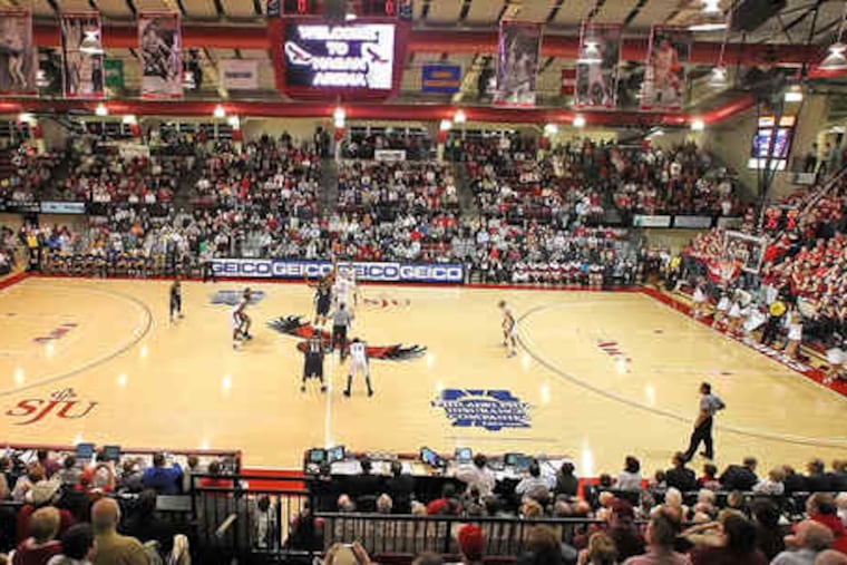Before a large crowd, St. Joseph's and Drexel gather for the season-opening tip-off at the expanded Hagan Arena.