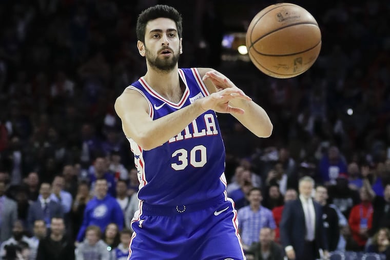 Sixers guard Furkan Korkmaz passes the basketball against the Chicago Bulls on Thursday, October 18, 2018 in Philadelphia.