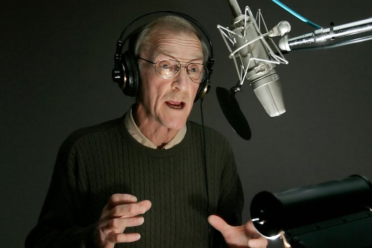 Mr. Sanders read ads for The Inquirer, was all over KYW radio for years, and could imitate at least 40 recognizable voices.