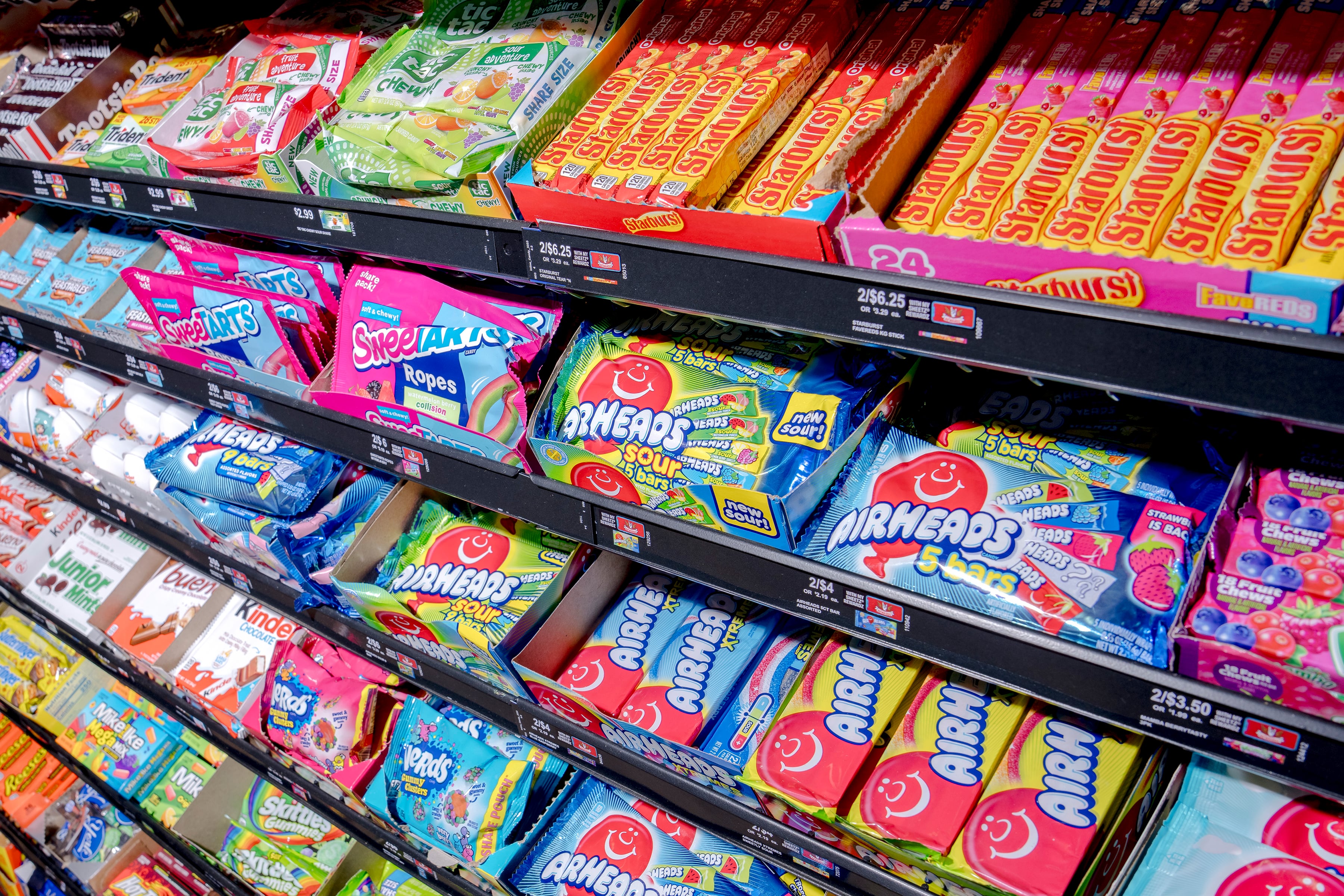 Judge blocks bans on using food stamps for sugary drinks and candy