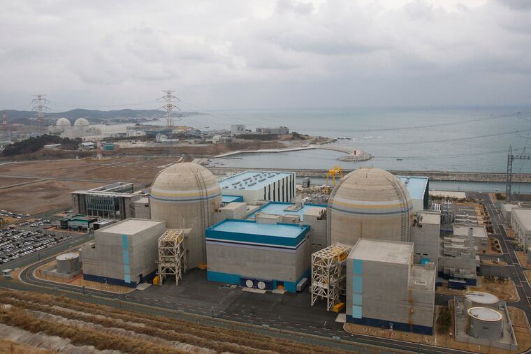 Nuclear power plants, Kori 1, right, and Shin Kori 2 are seen in Ulsan, South Korea, Feb. 5, 2013. South Korea has signed a 3 trillion won ($2.25 billion) deal with a Russian state-run nuclear energy company to provide components for Egypt's first nuclear power plant.