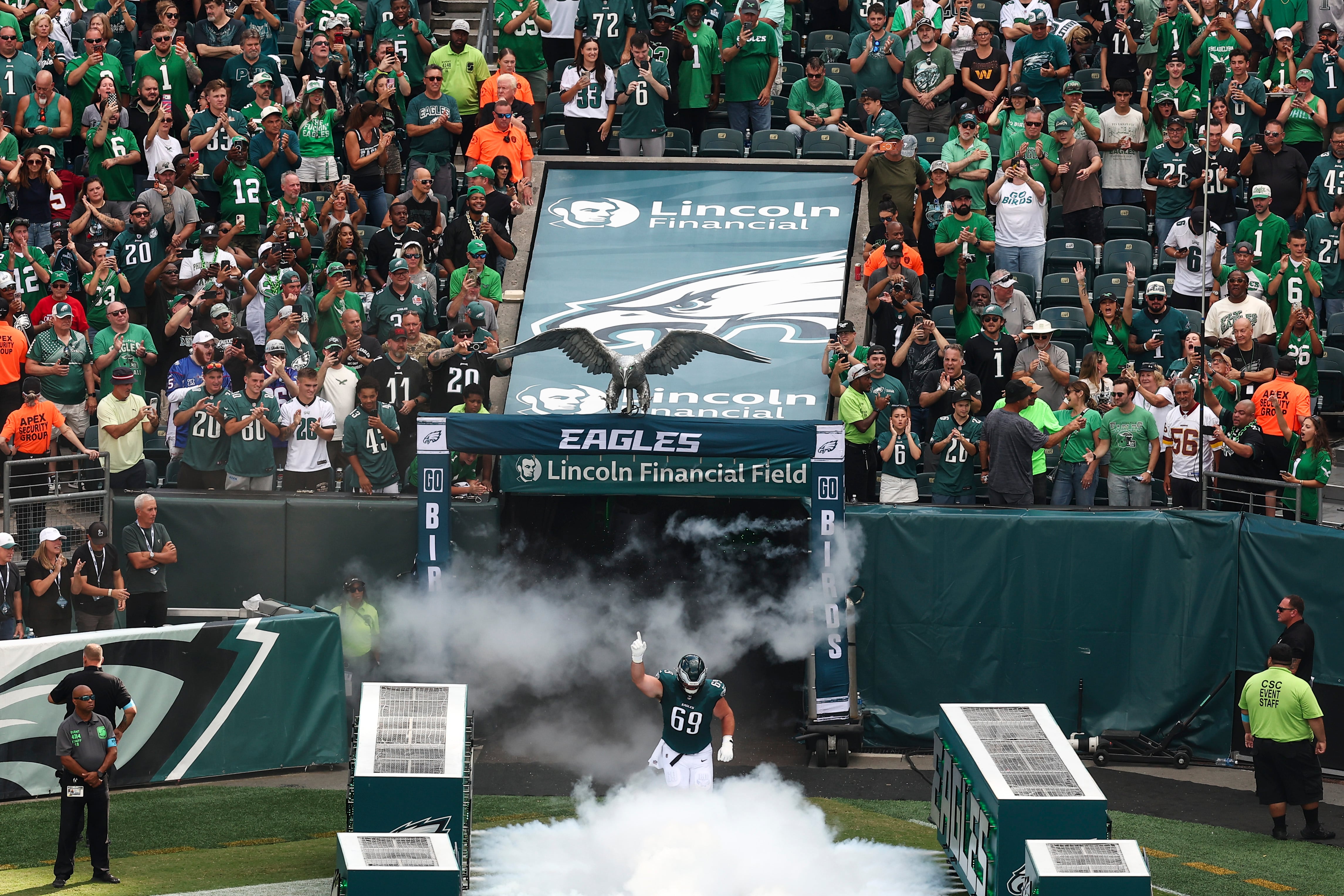 Eagles open the 21-day window for Landon Dickerson; Saquon Barkley and DeVonta Smith nonparticipants in practice