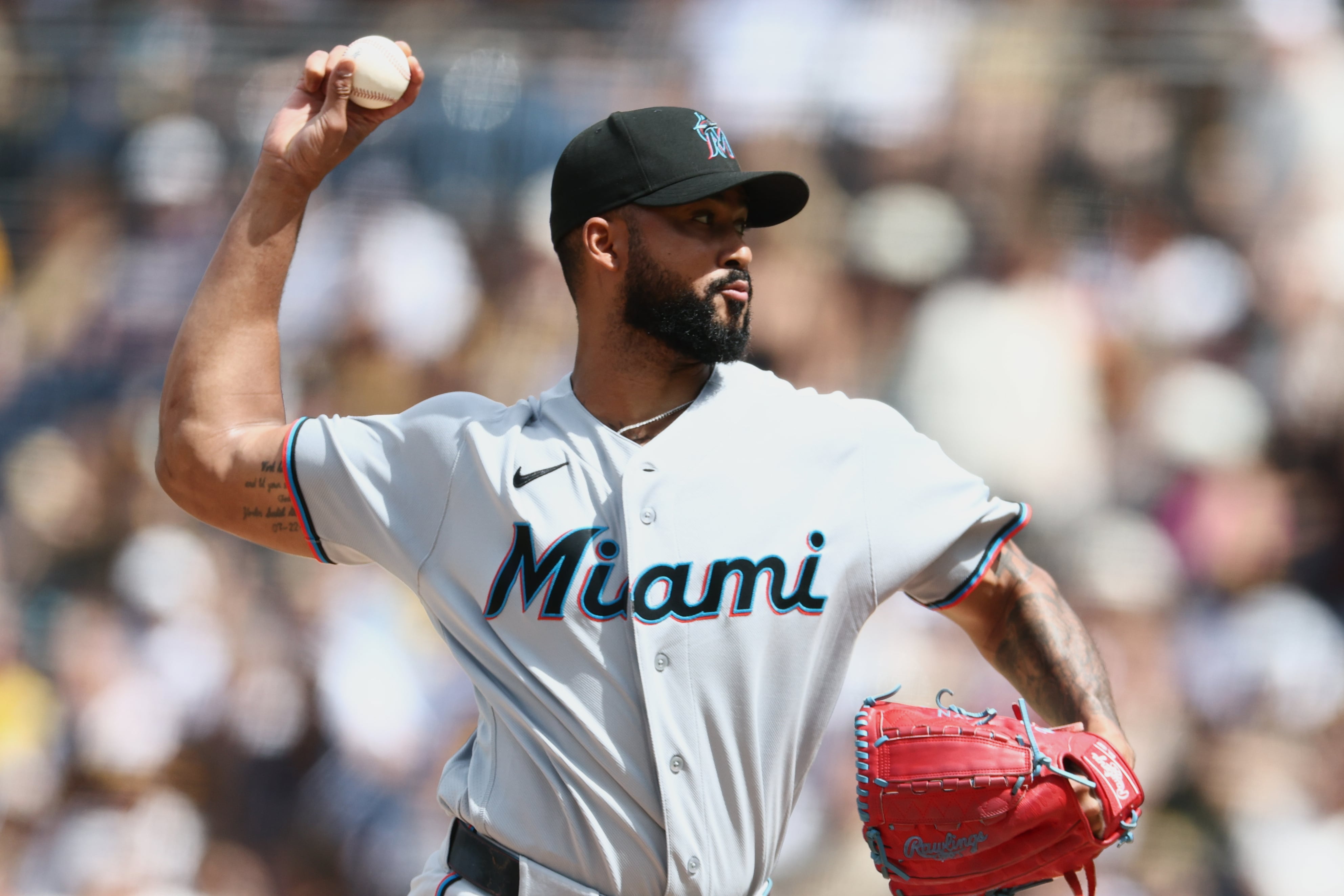 Marlins exercise Alcantara option, King leaves Padres and Bichette stays with Mets