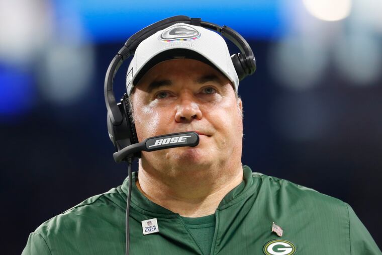 Mike McCarthy on the Green Bay sideline in October 2018.