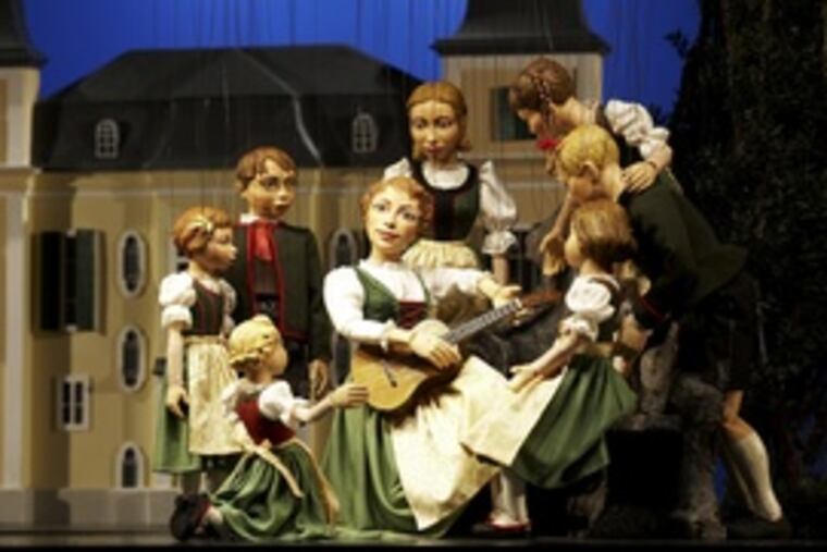 The 94-year-old Salzburg Marionette Theater's "Sound of Music" aims for "freshness, authenticity."