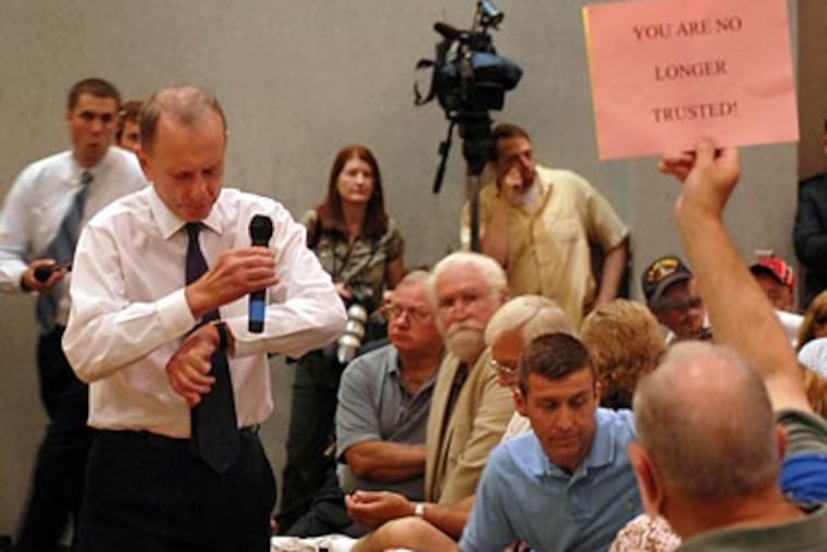 Sen. Arlen Specter held town halls on health care reform in Lebanon (above) and Lewisburg, Pa. (Tom Gralish/Staff Photographer)