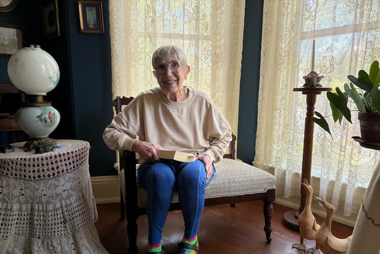 Ednajane “E.J.” Truax in her D.C. home. MUST CREDIT: Maggie Penman/The Washington Post