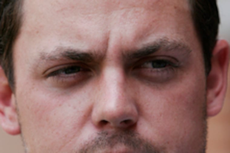 Eagles quarterback Kevin Kolb talks about the four-year contract he signed yesterday, just in time for the start of training camp.