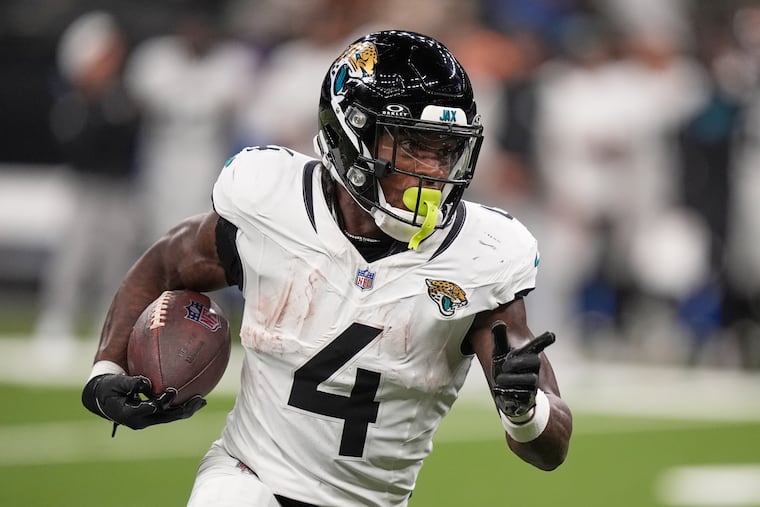 New Eagles running back Tank Bigsby averaged 32.5 yards per kick return last season for the Jacksonville Jaguars.